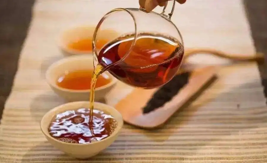 普洱茶怎么這么濃？