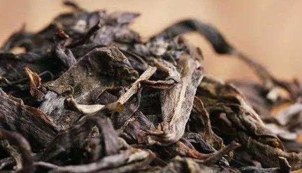 怎么簡(jiǎn)單直觀的辨別一款普洱茶的優(yōu)劣？