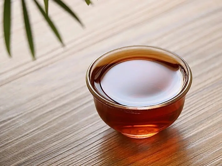 長(zhǎng)期喝普洱茶的人，都怎么樣了？為你總結(jié)：或可得到3個(gè)好處