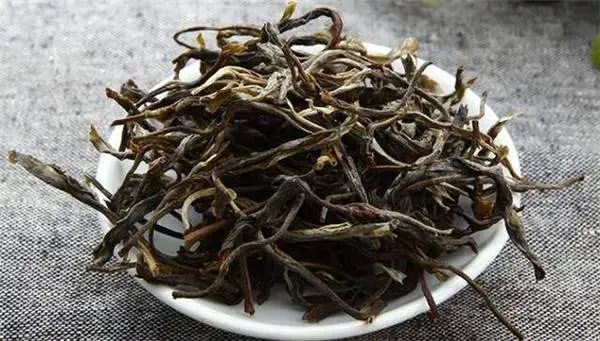 教你如何辨別冰島普洱茶！