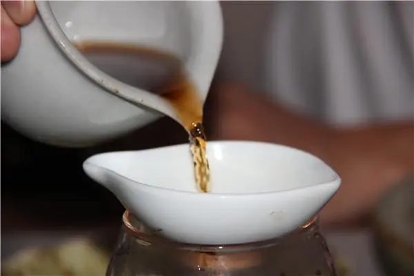 學會這4招，快速判斷出普洱茶年份！