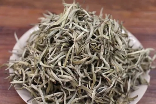 云南景谷大白茶，月光白