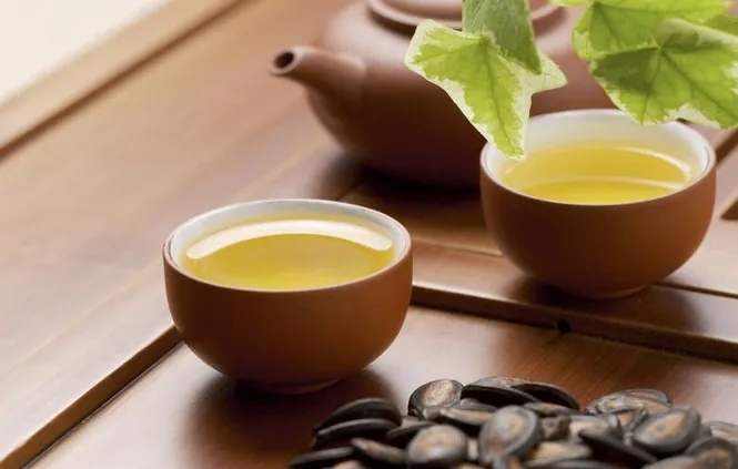 普洱茶的茶性是屬寒還是屬熱？